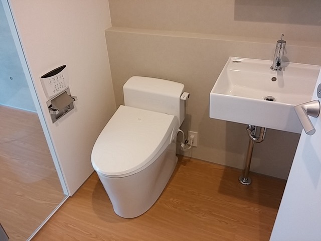 トイレ　ウォシュレット