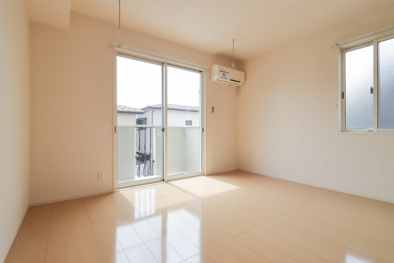 居室・リビング　図面と現状に相違がある場合には現状を優先