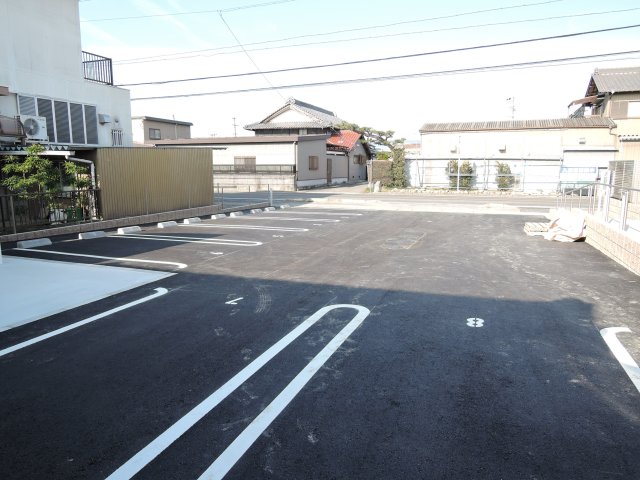 駐車場　駐車場