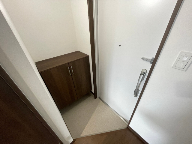 玄関　反転タイプ※現況優先