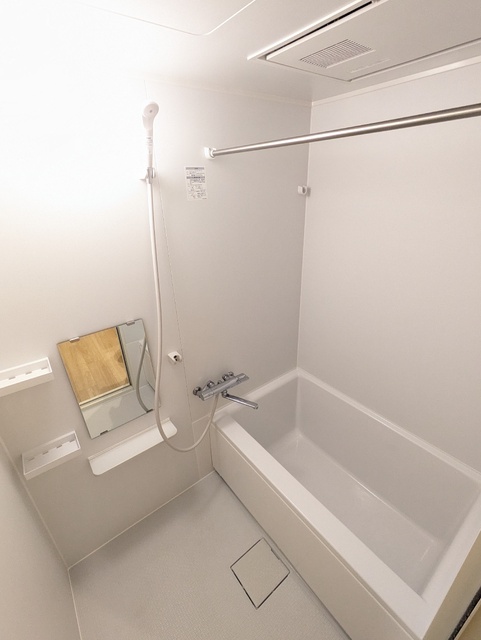 バス・シャワールーム　浴室　浴室乾燥機付き