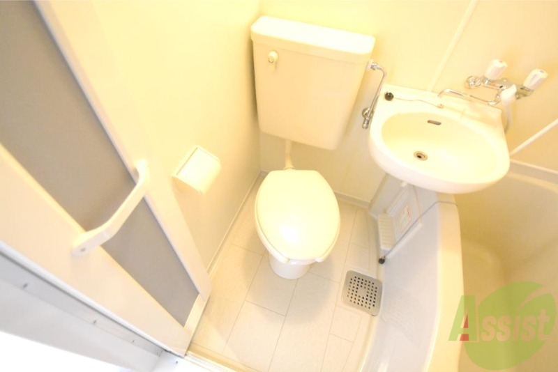 トイレ　シンプルなトイレです