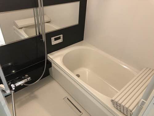 バス・シャワールーム　浴室