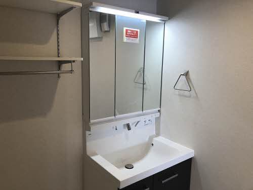 洗面設備　洗面所