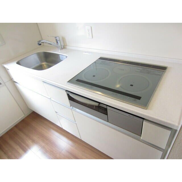 キッチン　☆使いやすいシステムキッチン☆