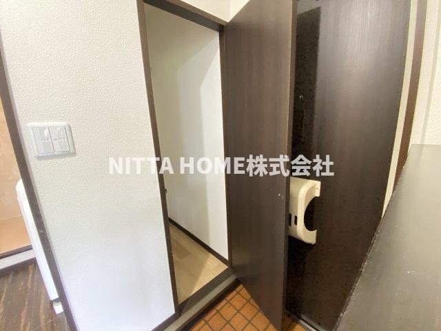 収納　※同物件の別室の写真となります（一部仕様が異なる場合がありま
