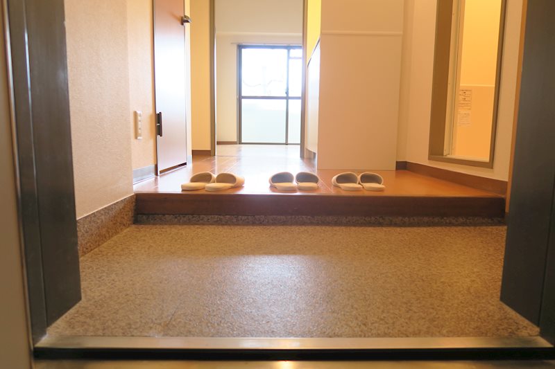 玄関　同型タイプ