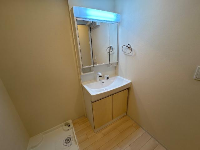 洗面設備　洗髪洗面化粧台