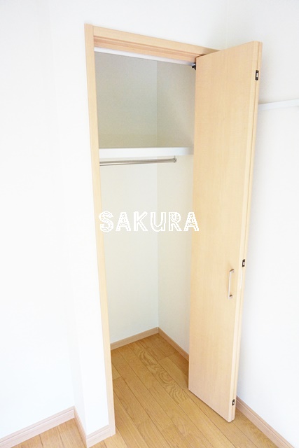 収納　お荷物の多い方でも安心のクローゼット付き♪