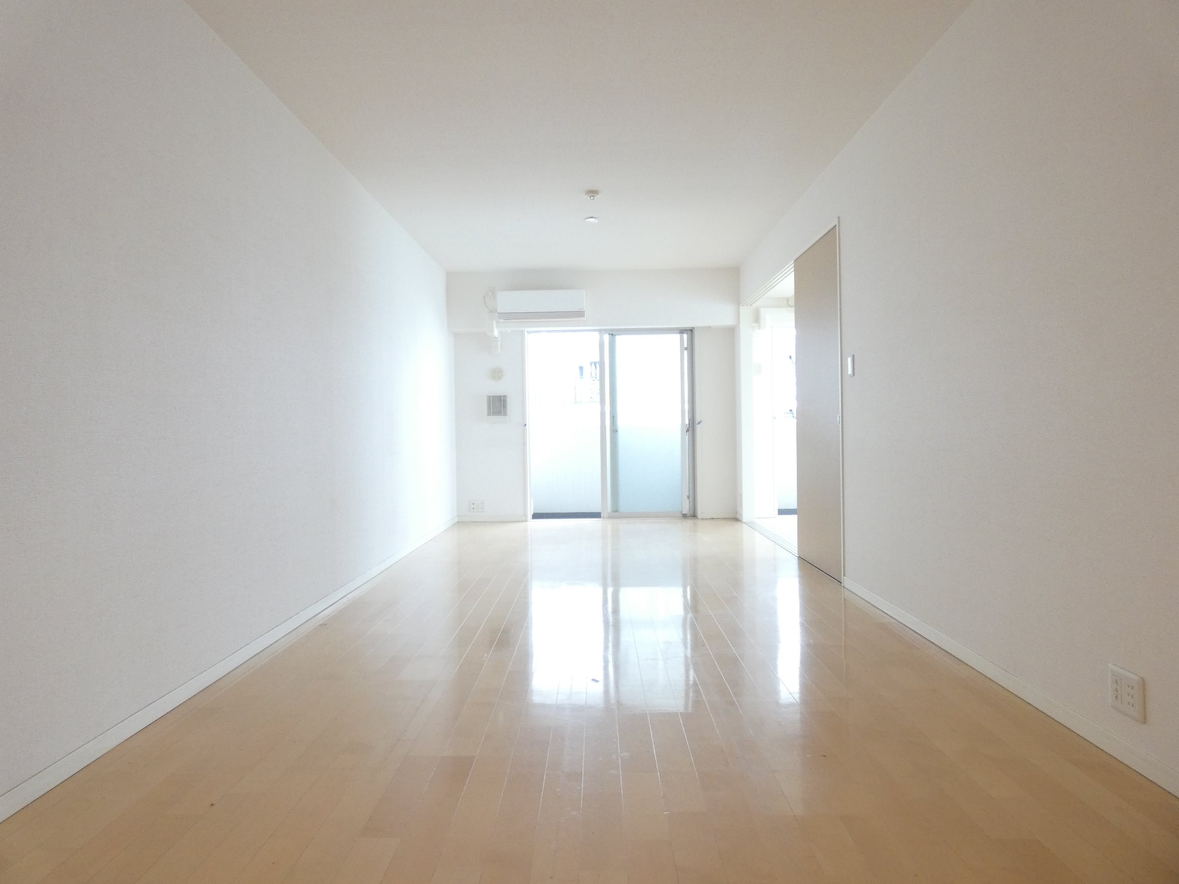 居室・リビング　居室※別部屋参考写真