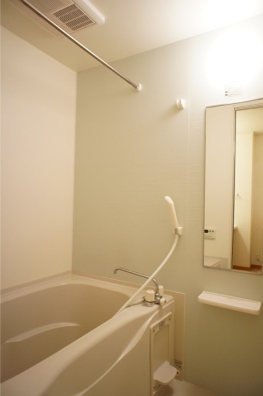 バス・シャワールーム　図面と現状に相違がある場合には現状を優先