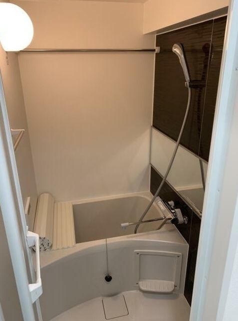 バス・シャワールーム　浴室