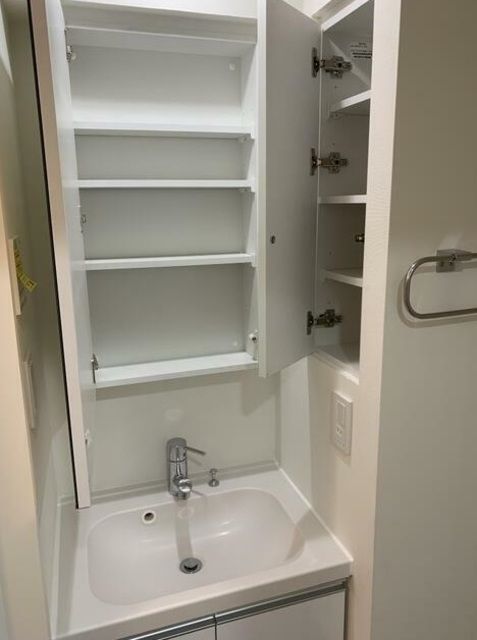 洗面設備　独立洗面台