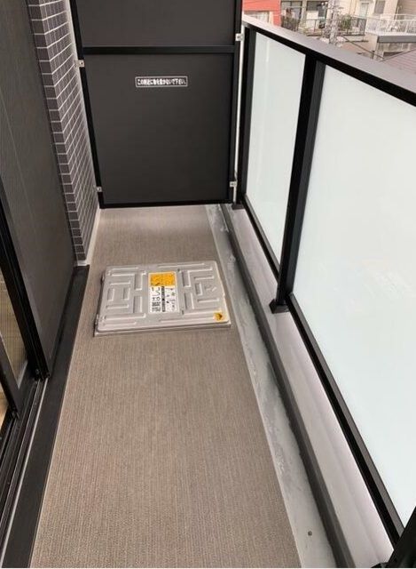 バルコニー　バルコニー