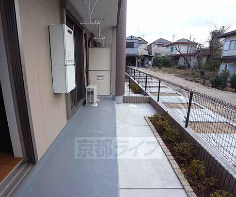 バルコニー　広々としたバルコニーです。