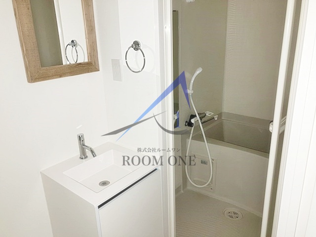 洗面設備　洗面台です。