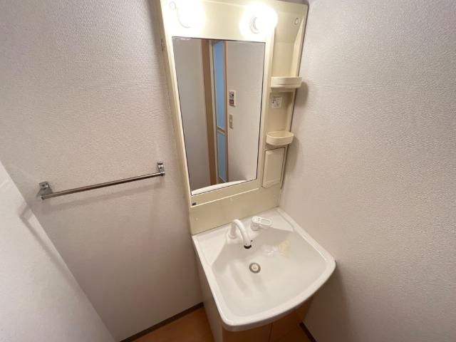 洗面設備　洗髪洗面化粧台