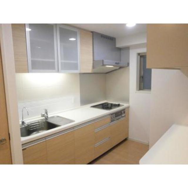 キッチン　※写真は同タイプ住戸です。