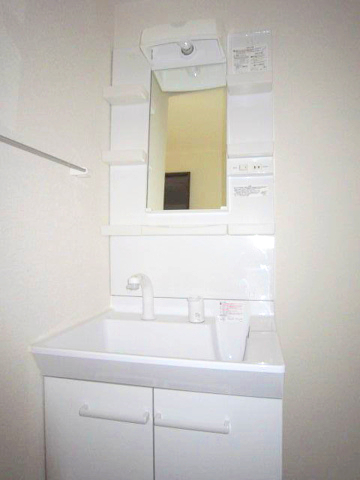 洗面設備　同仕様