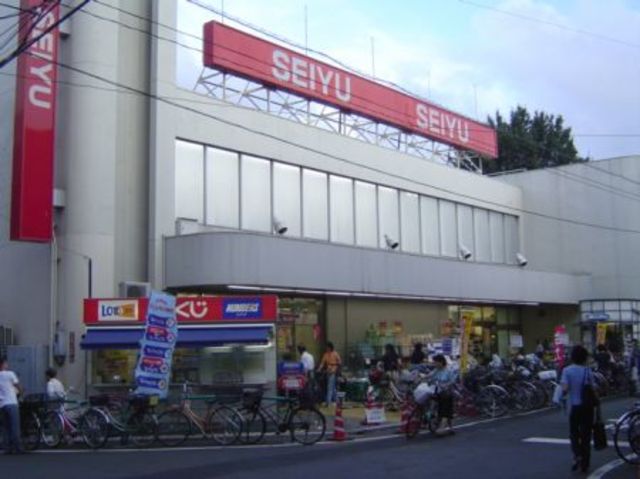 スーパー　西友下井草店（スーパー）まで678m