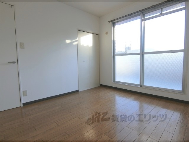 居室・リビング　洋室