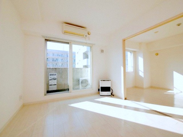 居室・リビング　お洒落なデザイナーズマンションです♪