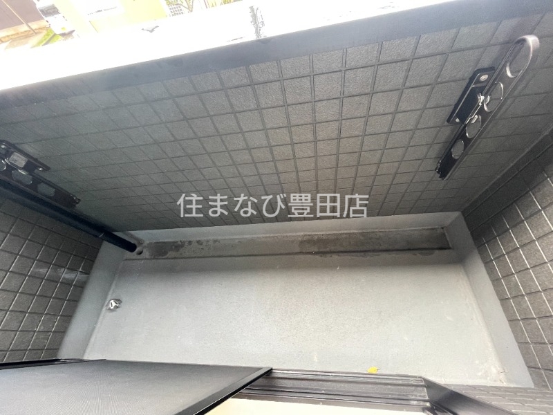 バルコニー　同型別部屋写真