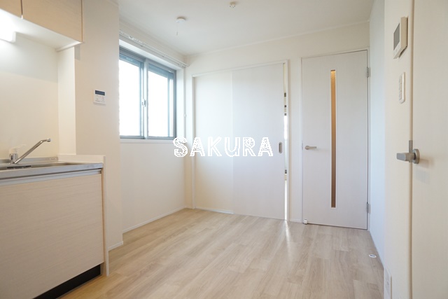 居室・リビング　こちらのリビングで趣味の時間をお楽しみください♪