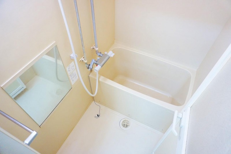 バス・シャワールーム　浴室