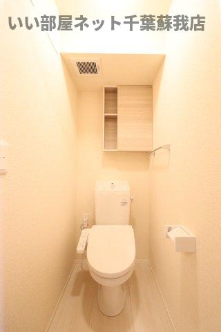 トイレ　ゆったりとした空間のトイレです