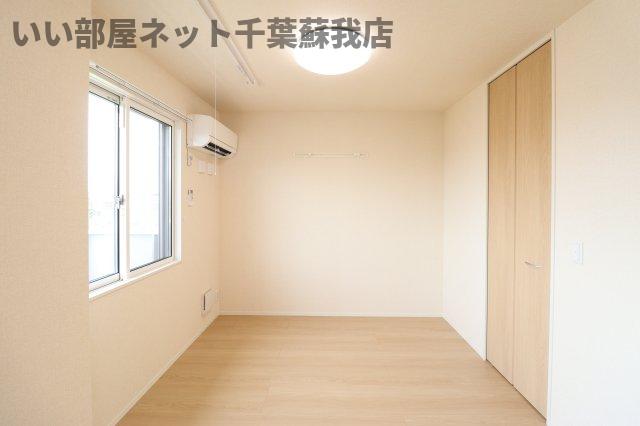 その他部屋・スペース　こちらのリビングで趣味の時間をお楽しみください