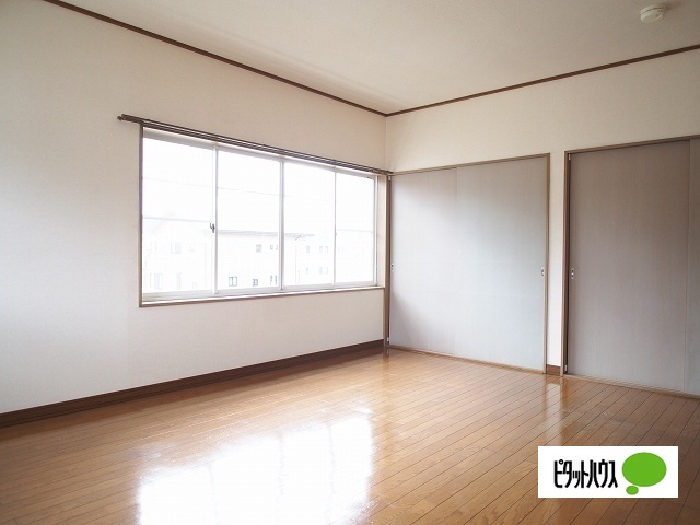 居室・リビング　他のお部屋のお写真です