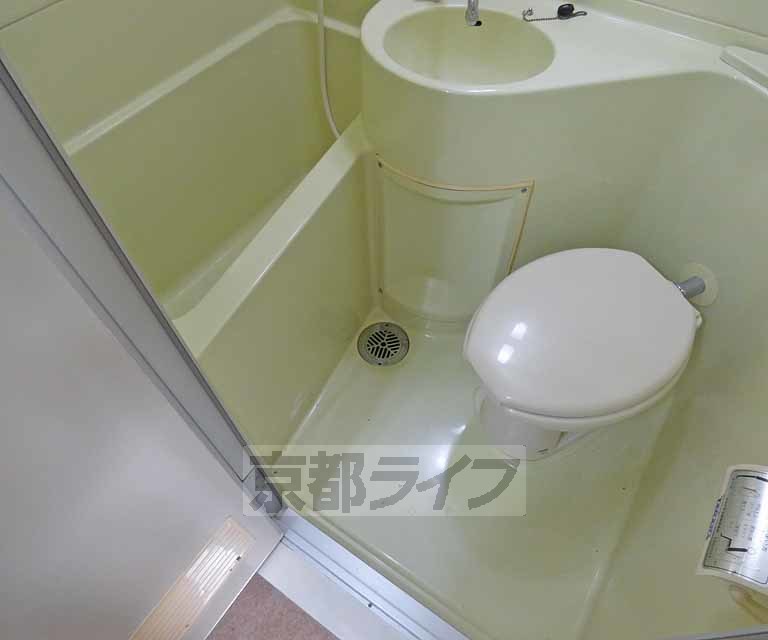 バス・シャワールーム　ユニットバスです。