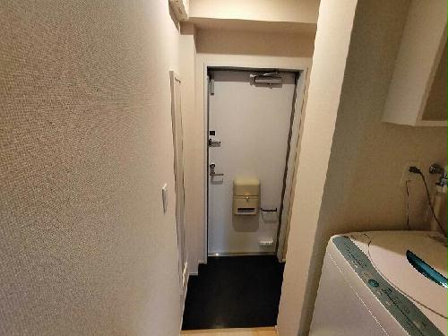 玄関　現況を優先