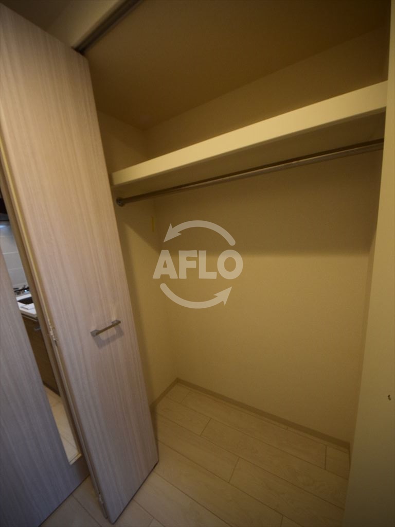 収納　ララプレイス大阪福島ミラ　　収納