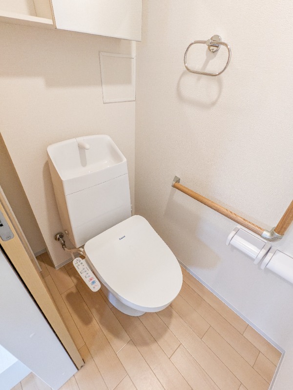 トイレ　図面と現状に相違がある場合には現状を優先