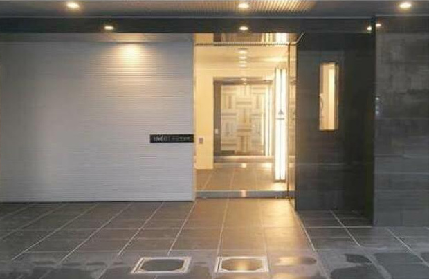 エントランス　リヴシティ横濱末吉町