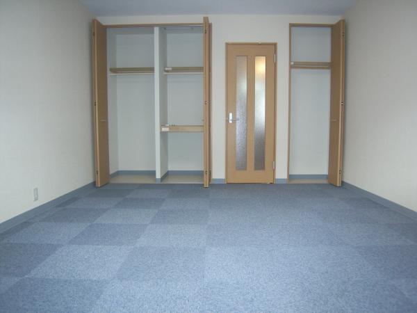 居室・リビング　内装