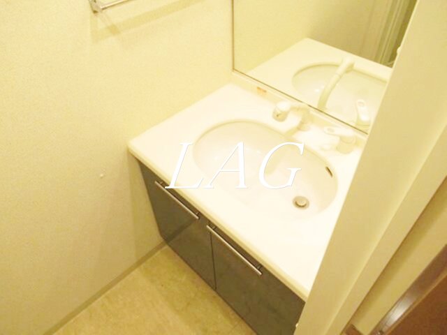 洗面設備　独立洗面台です。
