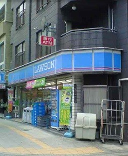 コンビニ　ローソン（コンビニ）まで190m