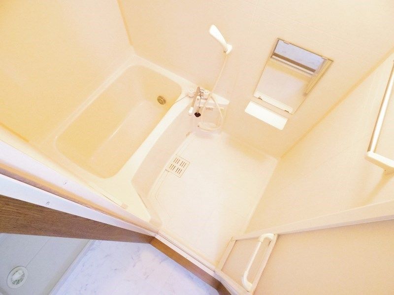 バス・シャワールーム　～同仕様写真～