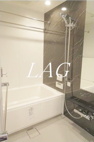 バス・シャワールーム　お風呂です。