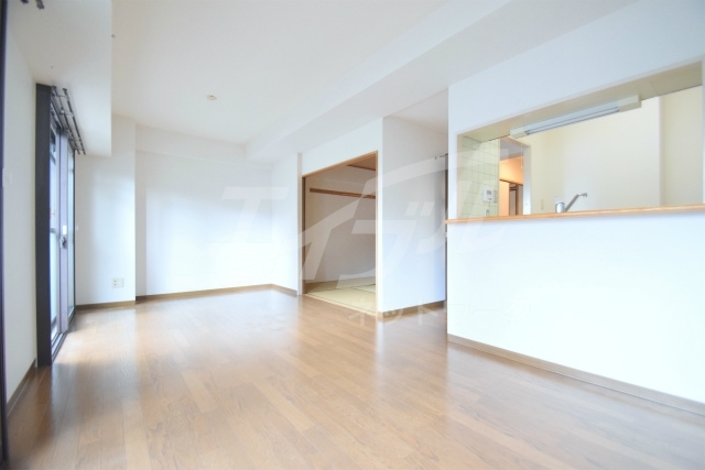 居室・リビング　※同間取りの他部屋の写真です。