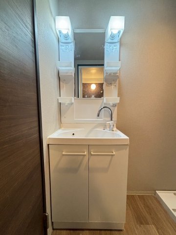 洗面設備　広い洗面スペース