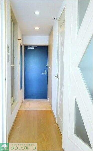 玄関　お部屋探しは株式会社　タウンハウジング　までお気軽にお問合…