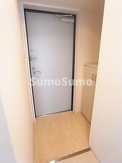 玄関　収納もある玄関です
