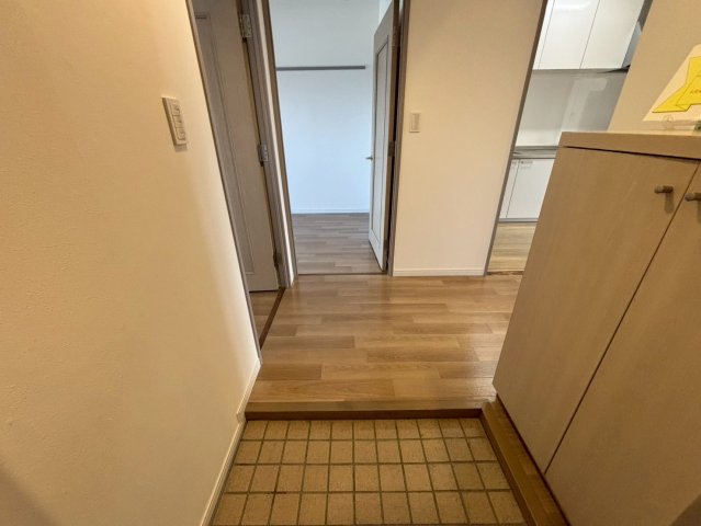 玄関　ウェルフォート幸川