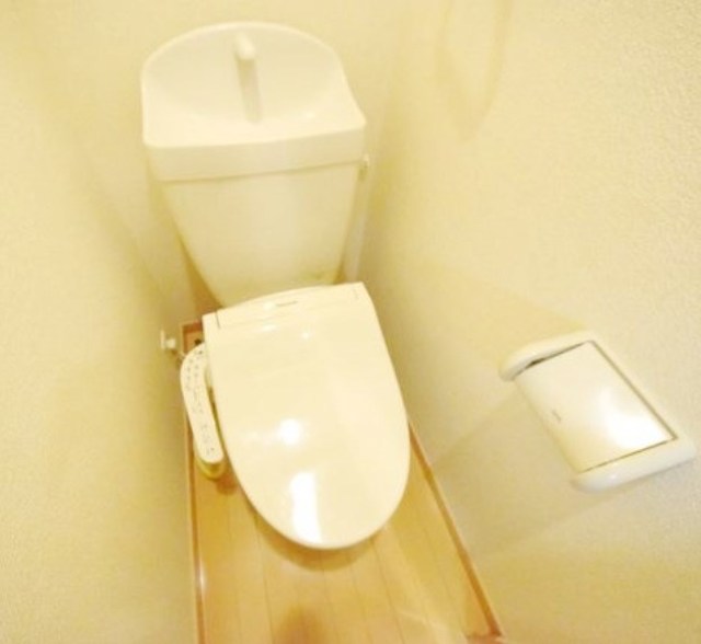 トイレ　別部屋同仕様タイプ