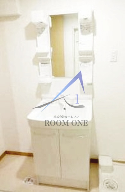 洗面設備　洗面台です。