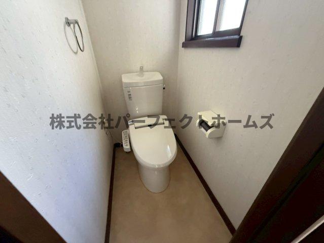 トイレ　落ち着いたトイレです
